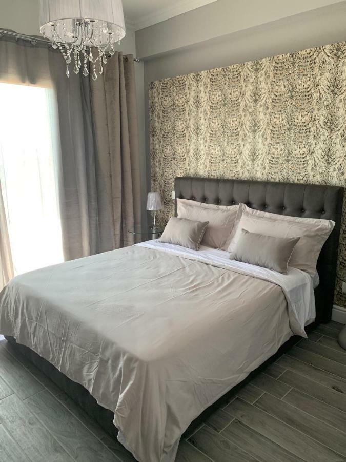 Luxury Suite Римини Экстерьер фото