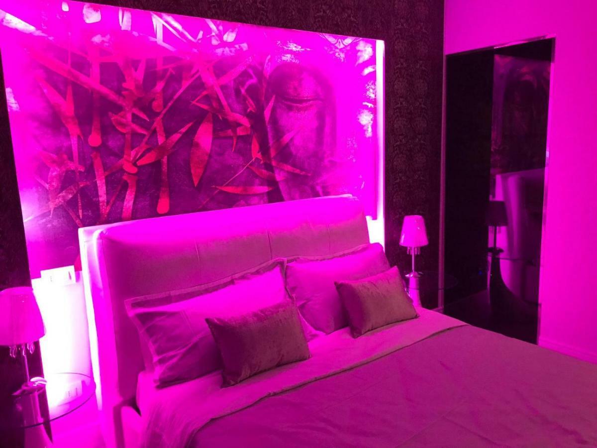 Luxury Suite Римини Экстерьер фото